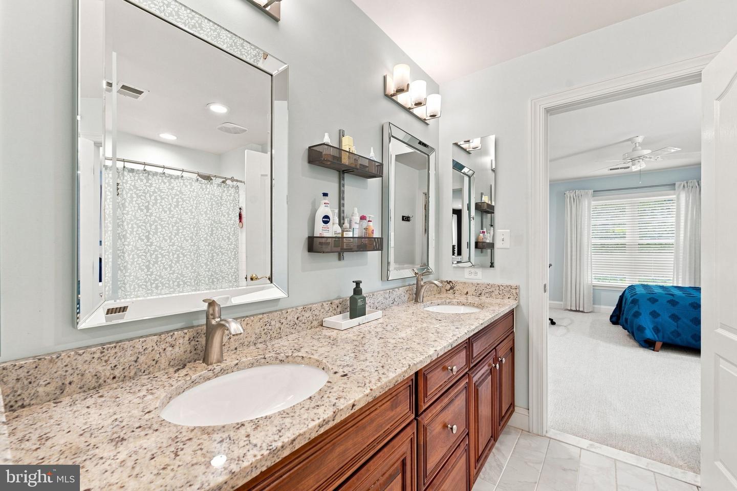 25717 Summerbank Ct Property Photo 86