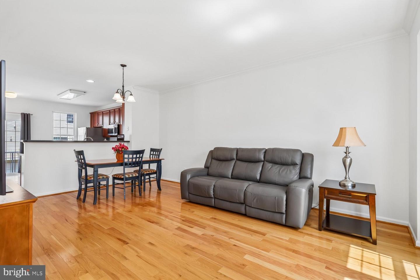 42792 Sykes Ter Property Photo 11