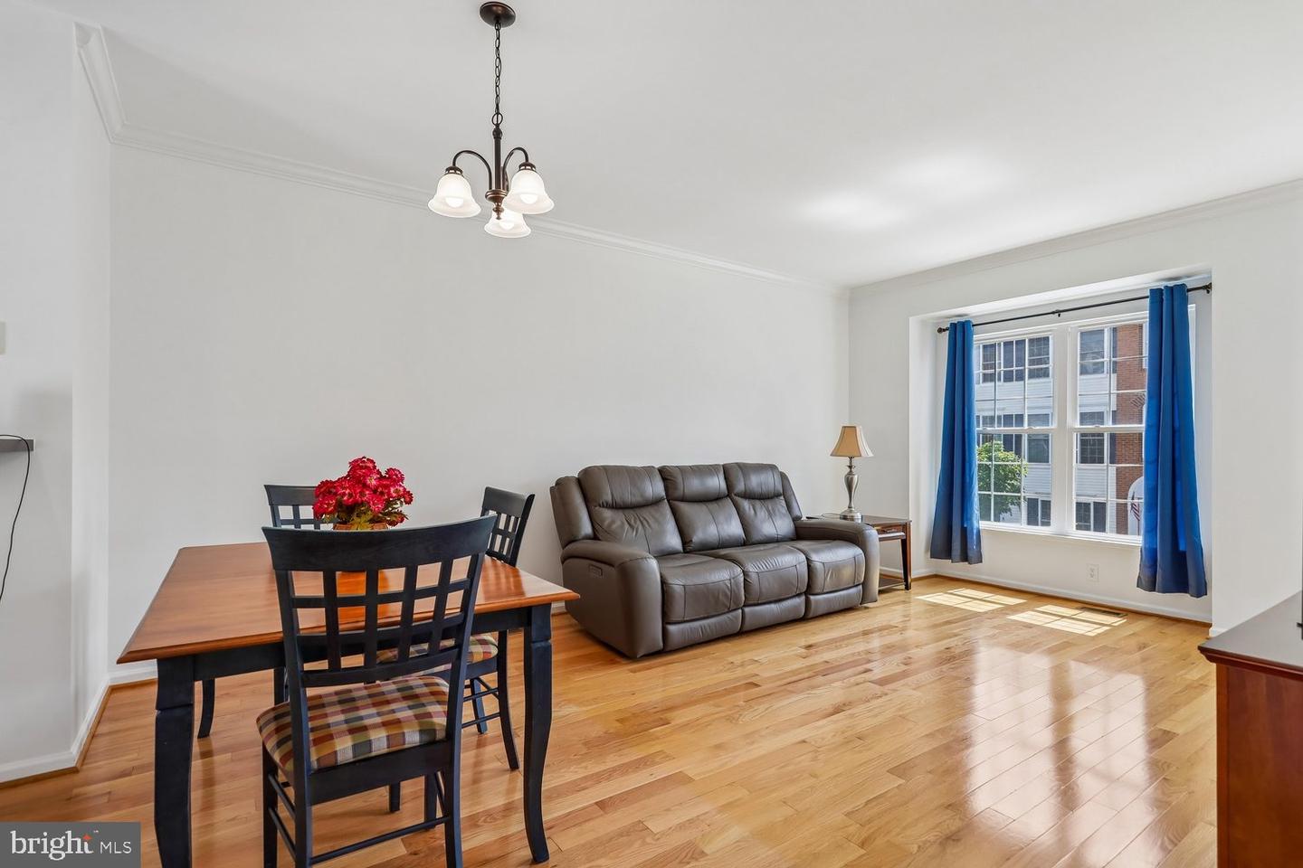 42792 Sykes Ter Property Photo 12