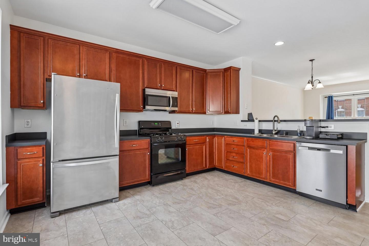 42792 Sykes Ter Property Photo 14