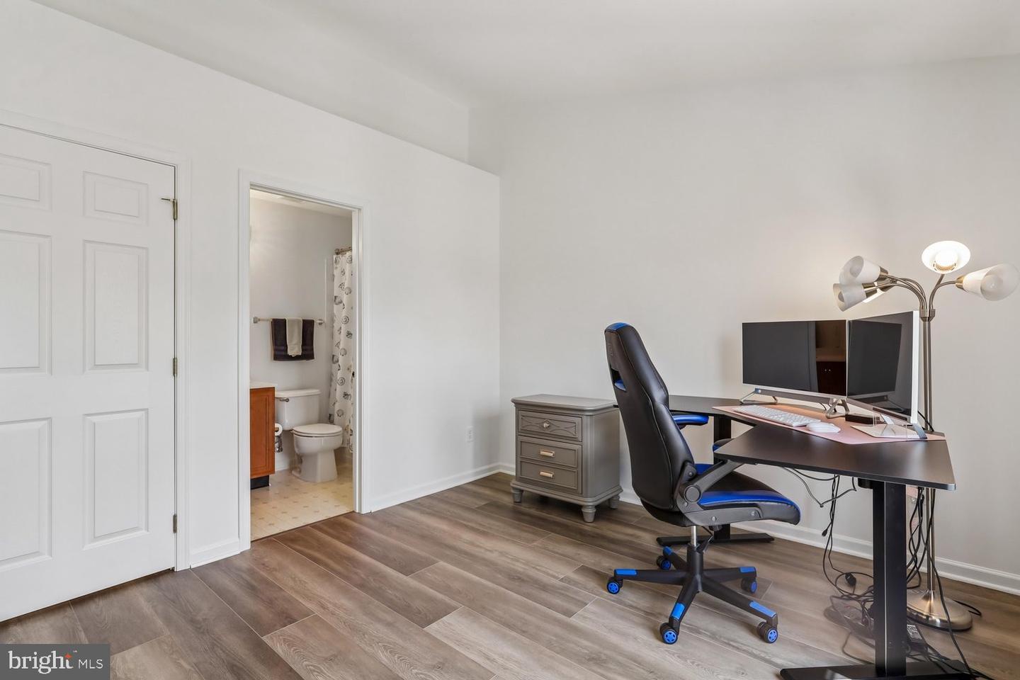 42792 Sykes Ter Property Photo 25
