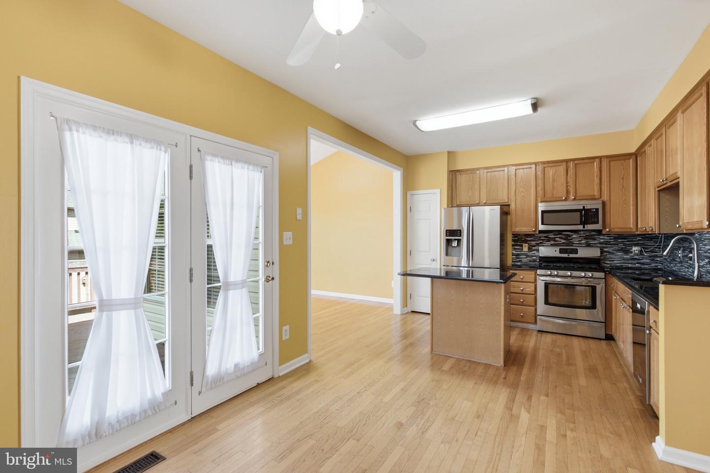 46670 Cavendish Sq Property Photo 10