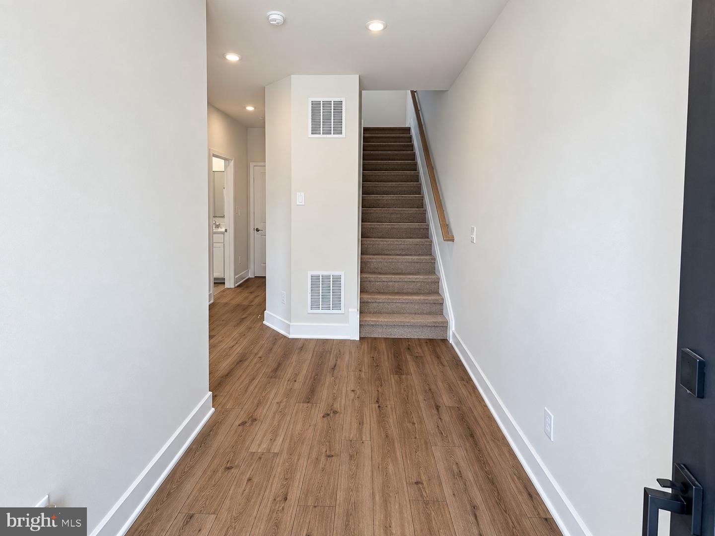 23083 Soaring Ter Property Photo 2