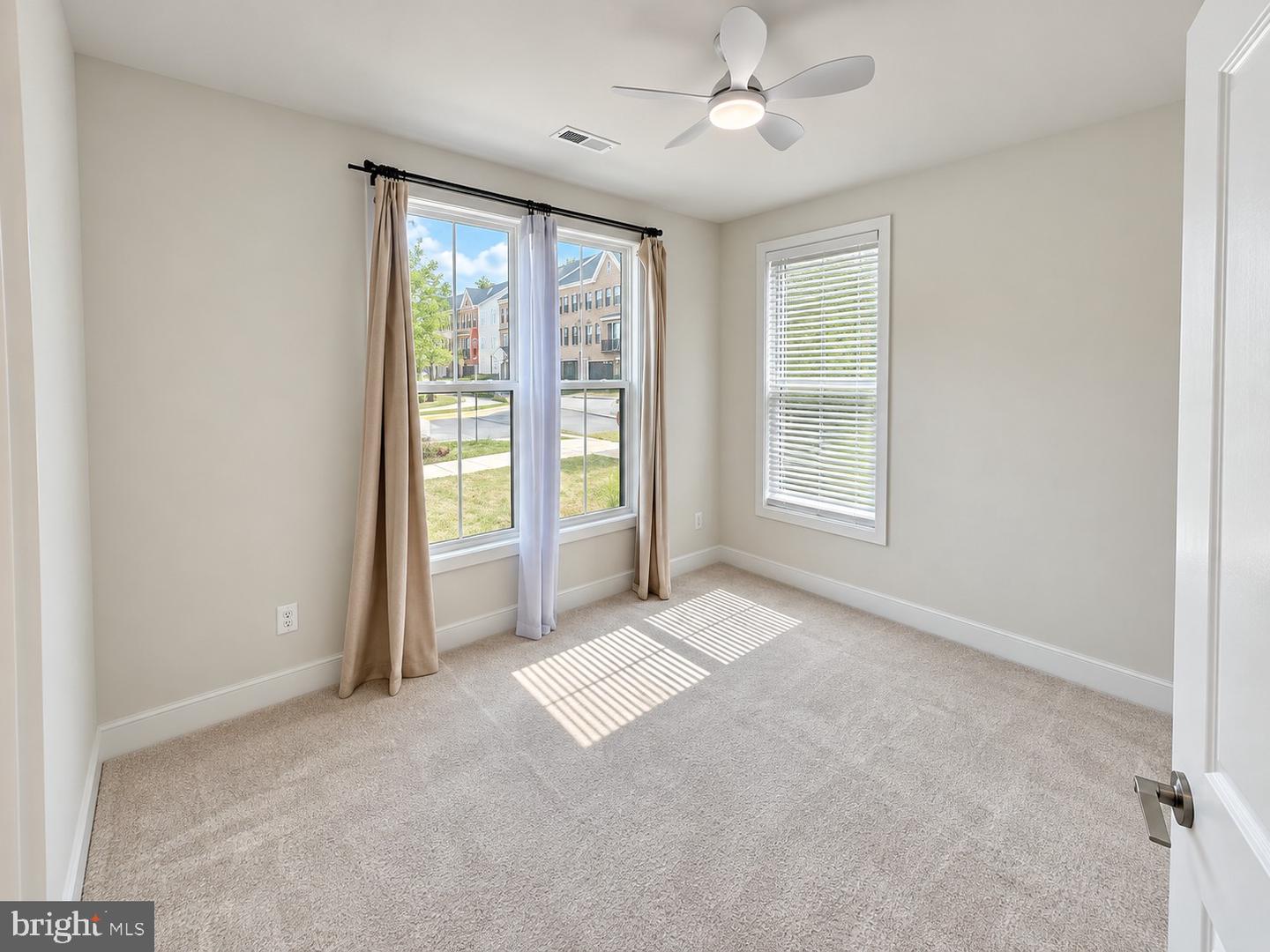 23083 Soaring Ter Property Photo 3