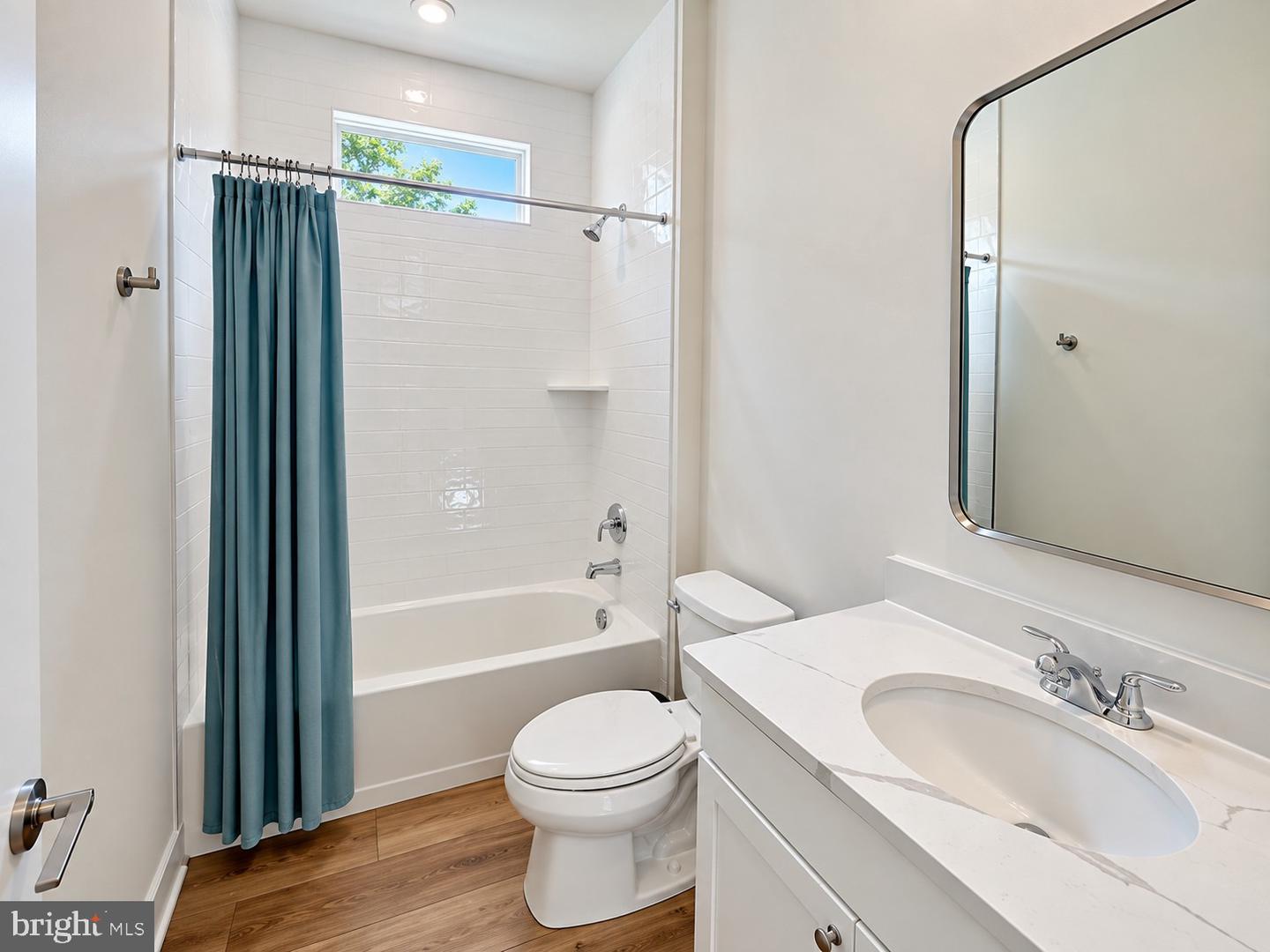 23083 Soaring Ter Property Photo 4