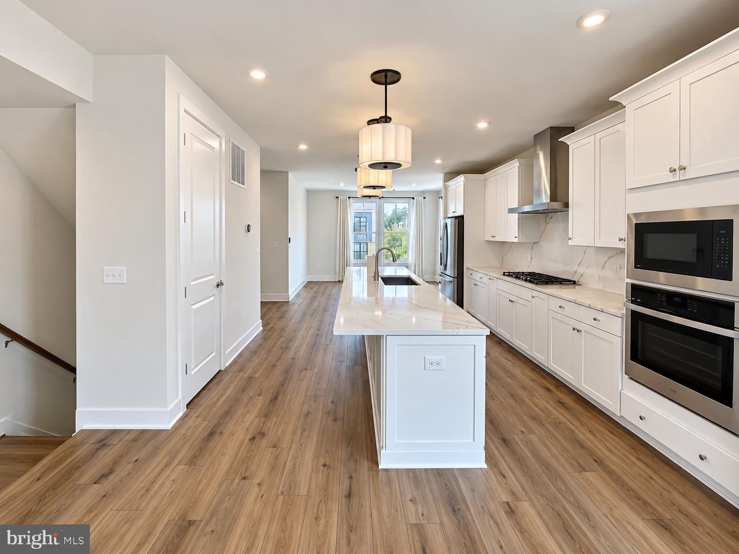 23083 Soaring Ter Property Photo 8