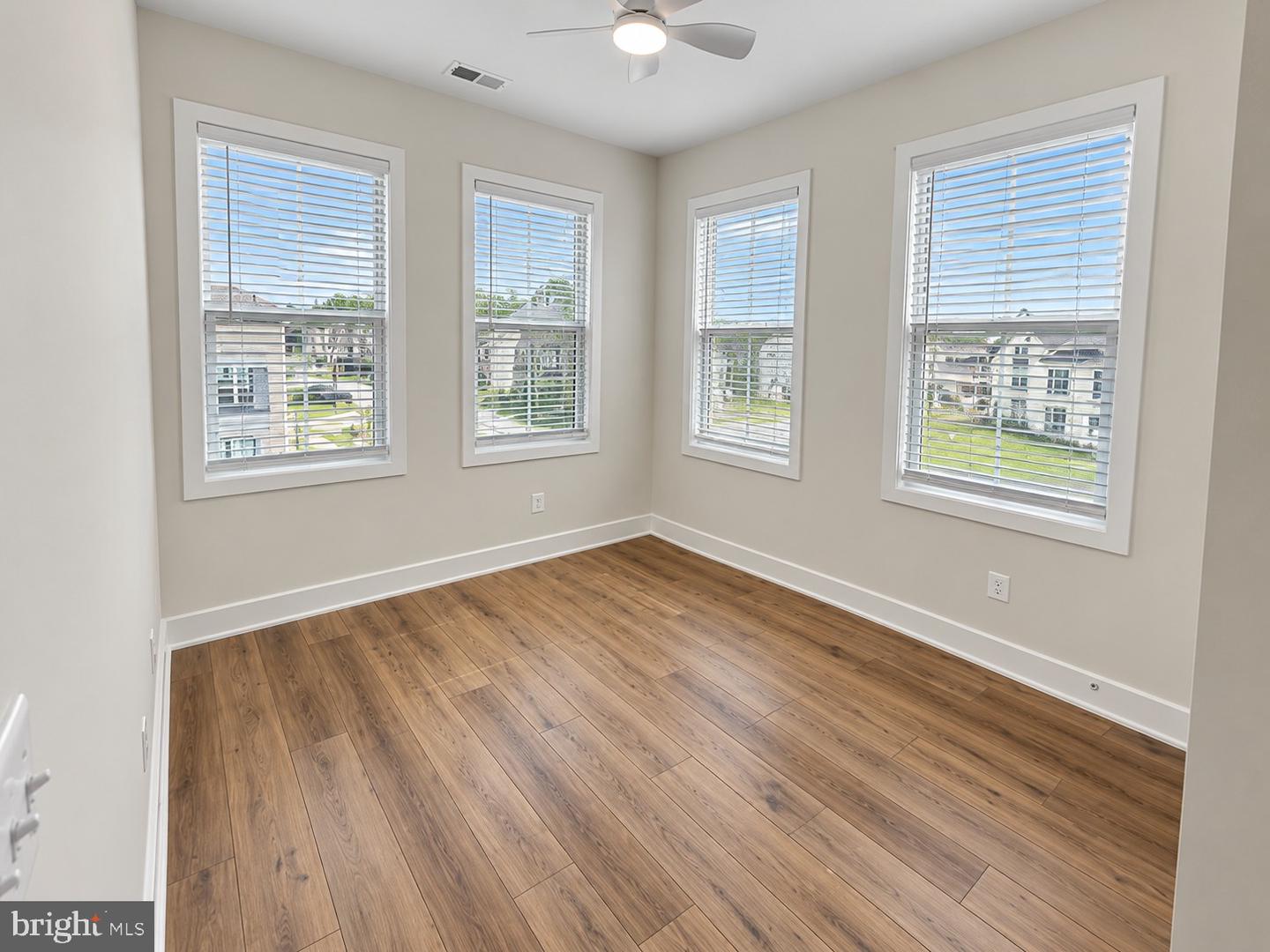 23083 Soaring Ter Property Photo 15