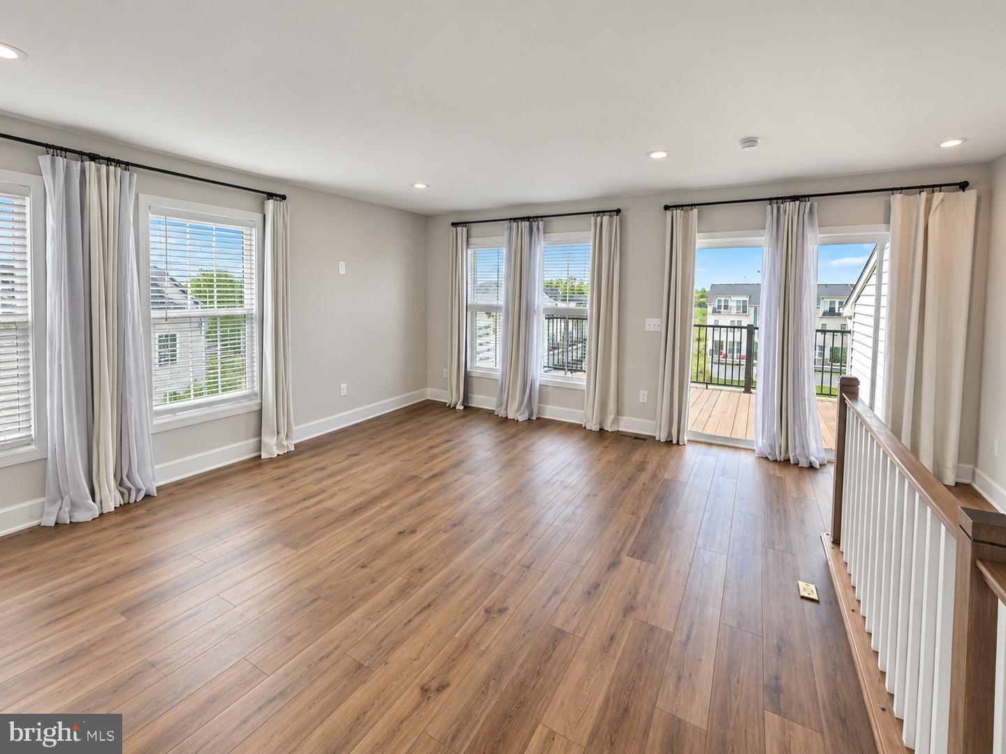 23083 Soaring Ter Property Photo 19