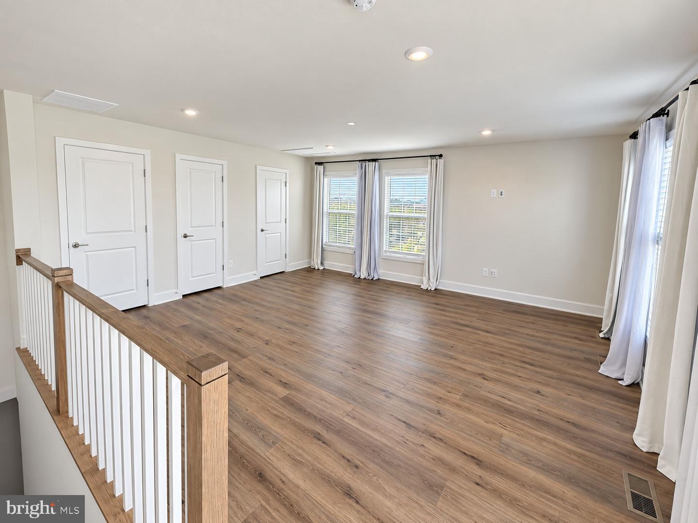23083 Soaring Ter Property Photo 20