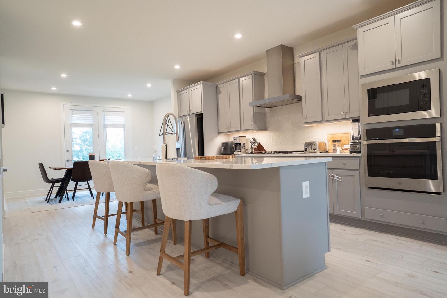 23099 Growler Sq Property Photo 21