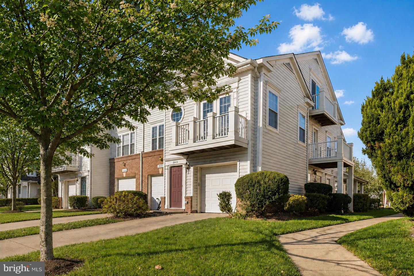 20433 Alderleaf Ter Property Photo 2