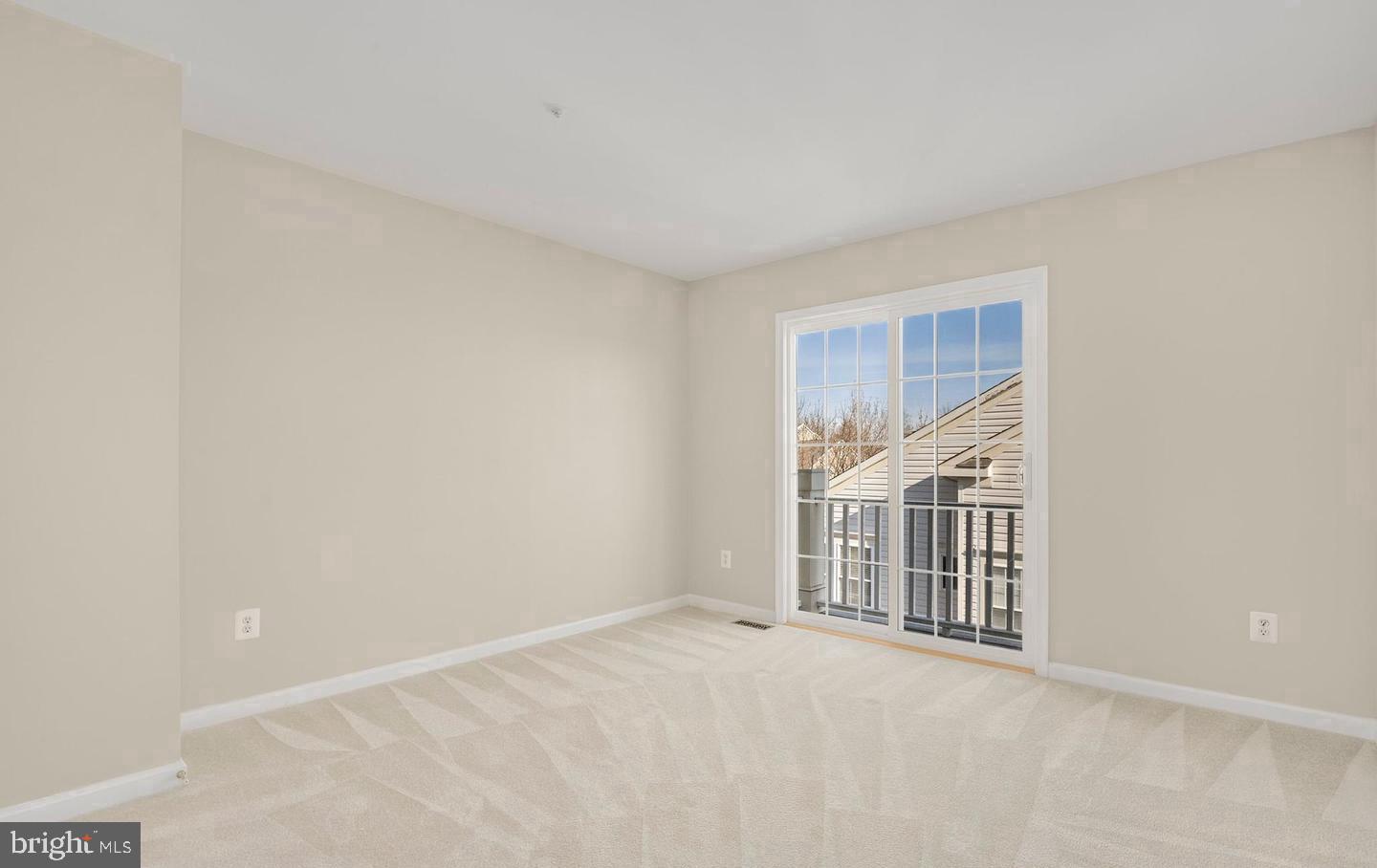 20433 Alderleaf Ter Property Photo 24
