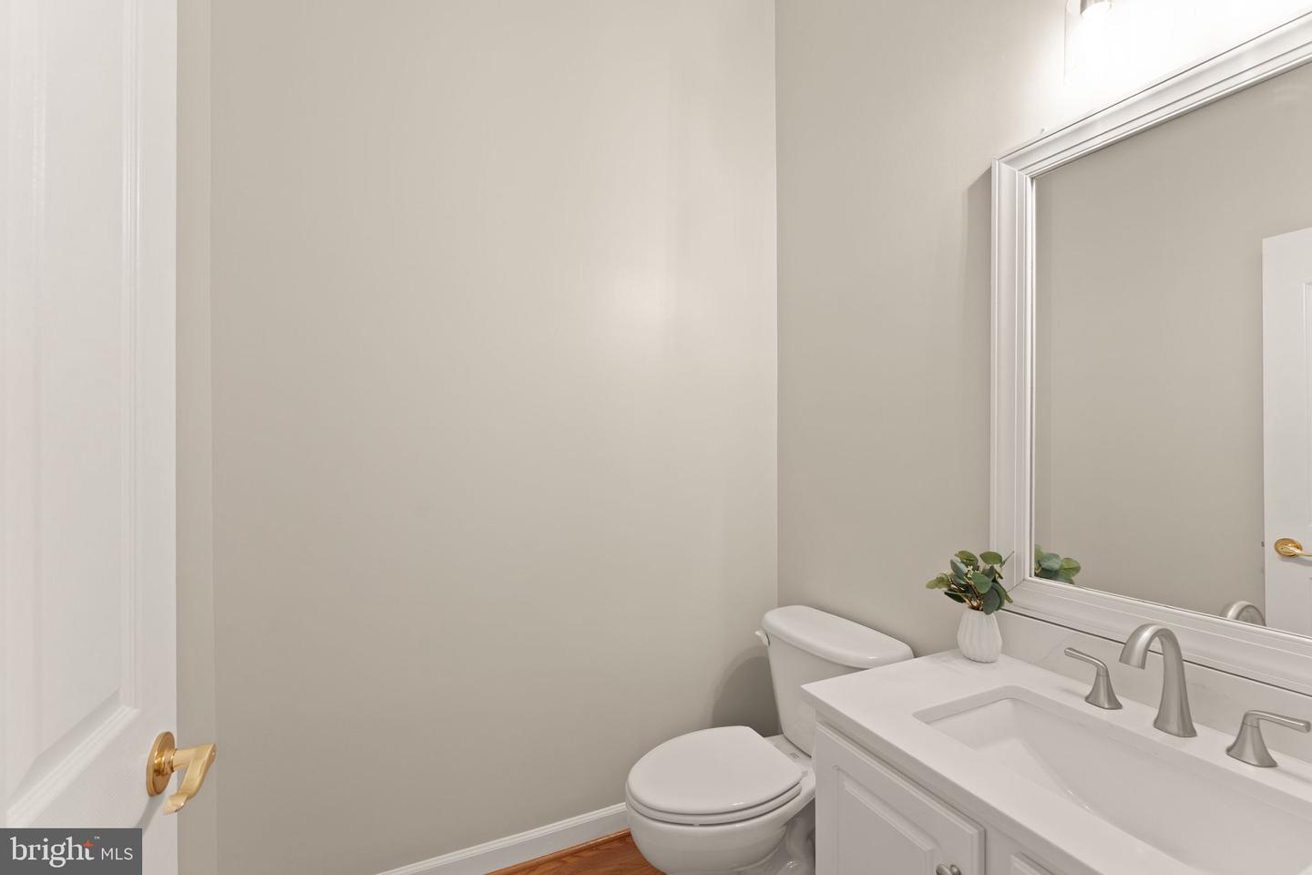 43728 Collett Mill Ct Property Photo 47