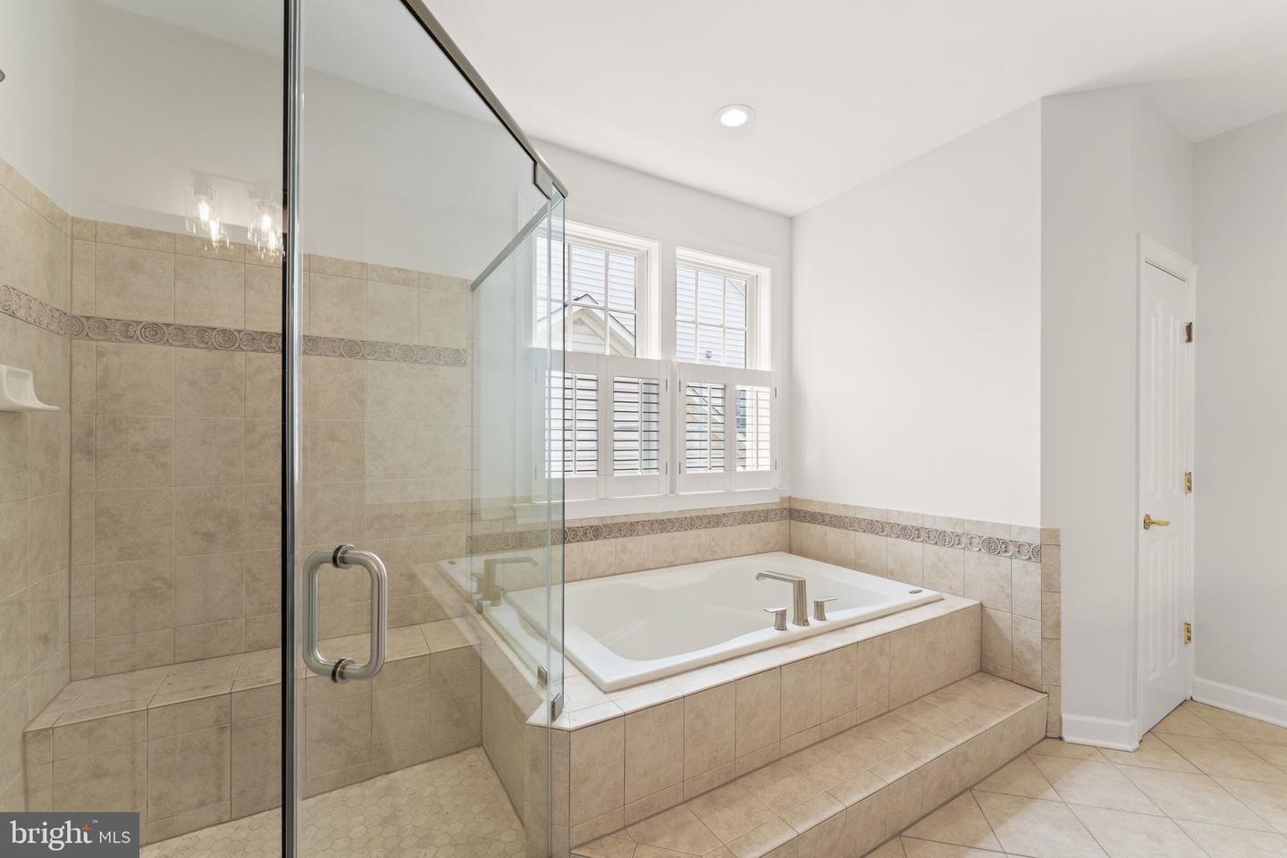 43728 Collett Mill Ct Property Photo 62