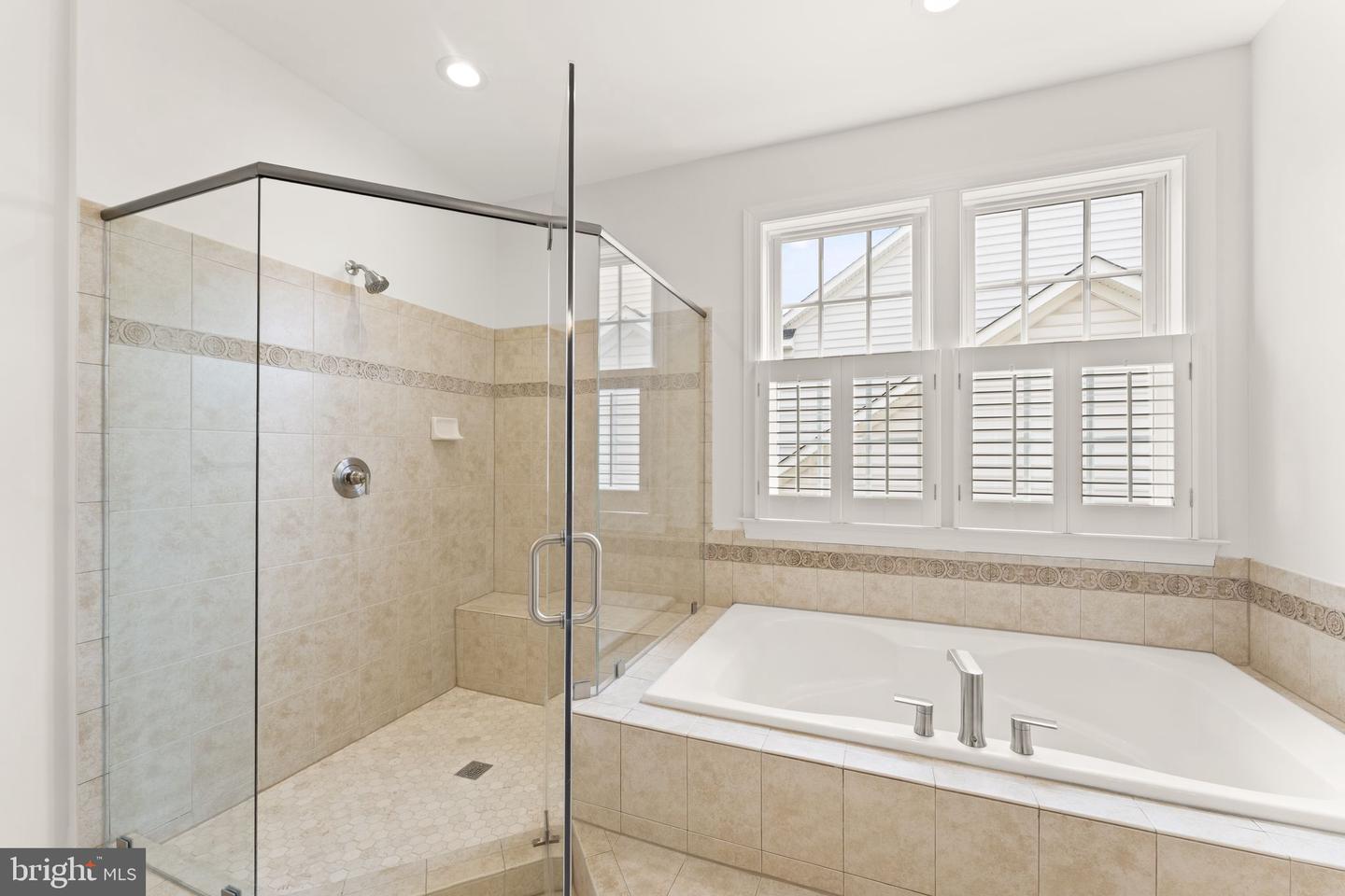 43728 Collett Mill Ct Property Photo 63