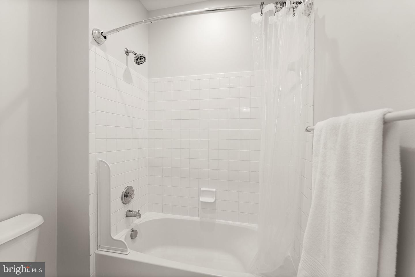 43728 Collett Mill Ct Property Photo 74