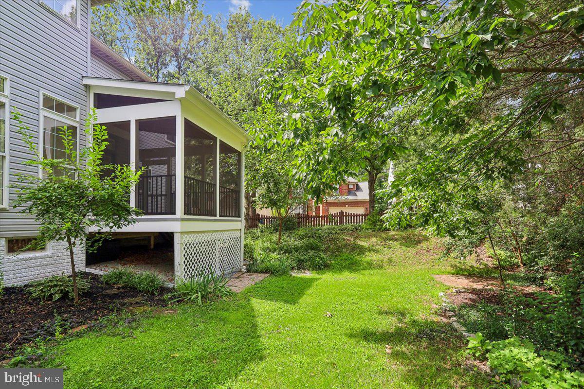 43436 Orson St Property Photo 46
