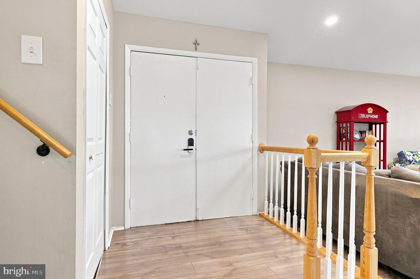 109 Biscayne Ct Property Photo 6