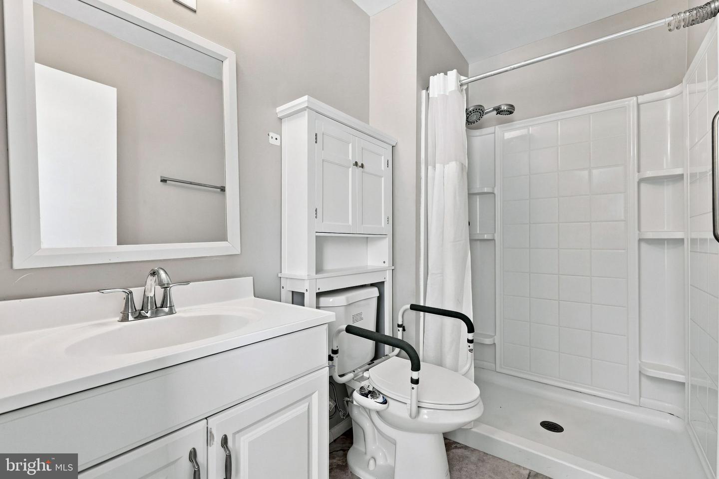 109 Biscayne Ct Property Photo 26