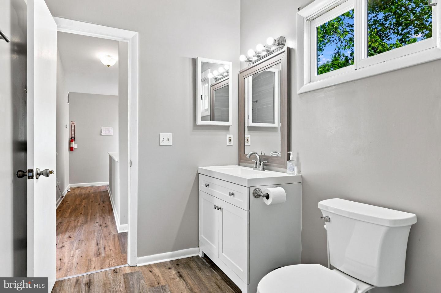 109 Biscayne Ct Property Photo 46