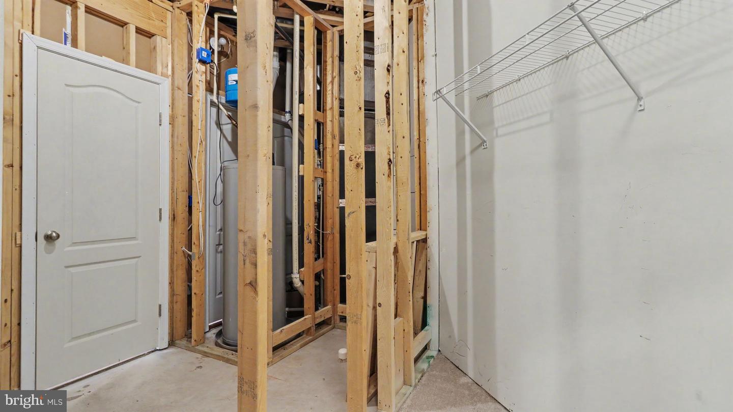 42371 Trellis Sq Property Photo 9