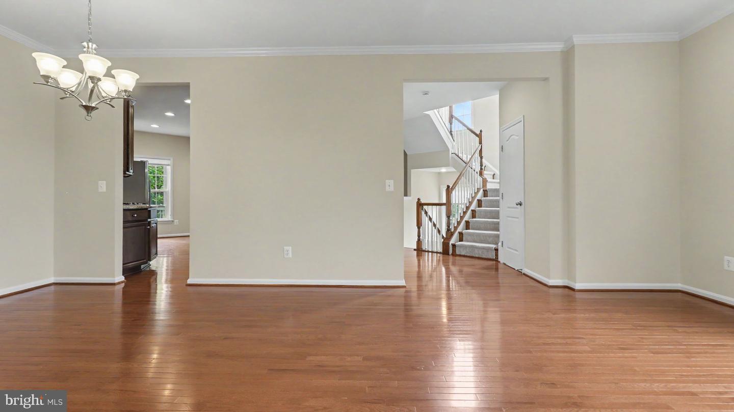 42371 Trellis Sq Property Photo 21