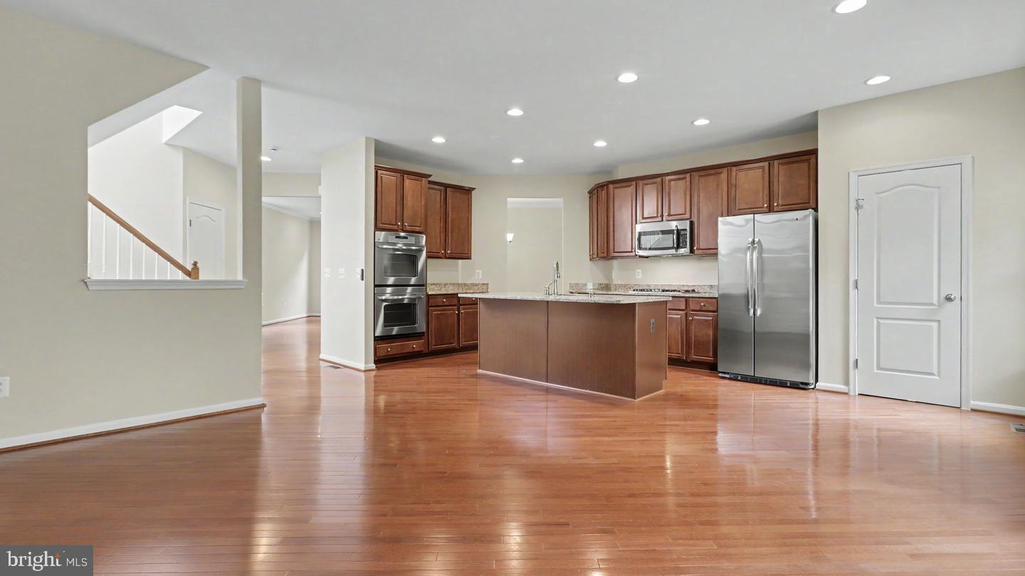 42371 Trellis Sq Property Photo 26
