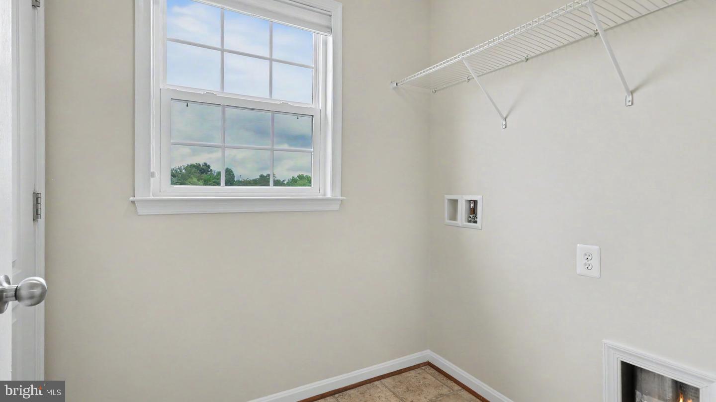 42371 Trellis Sq Property Photo 49