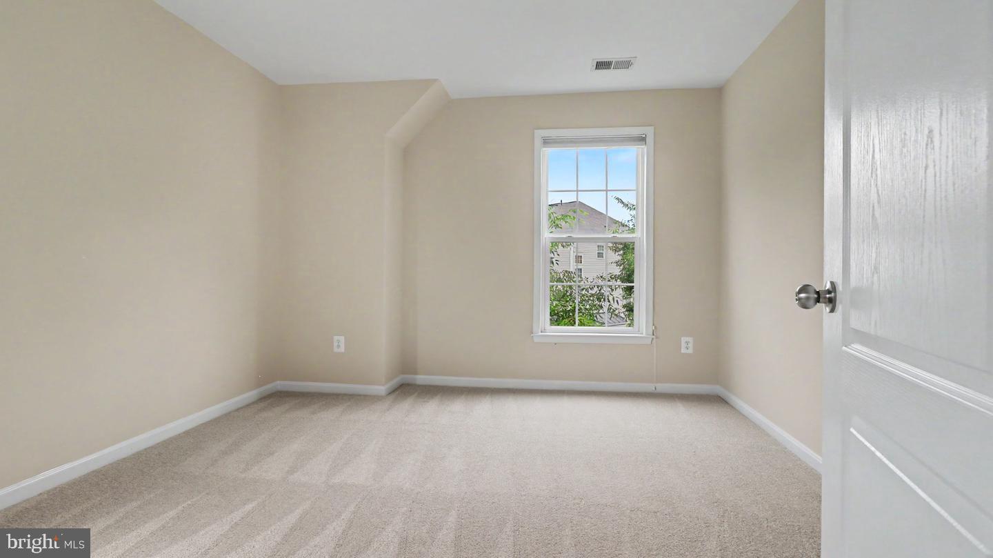 42371 Trellis Sq Property Photo 50