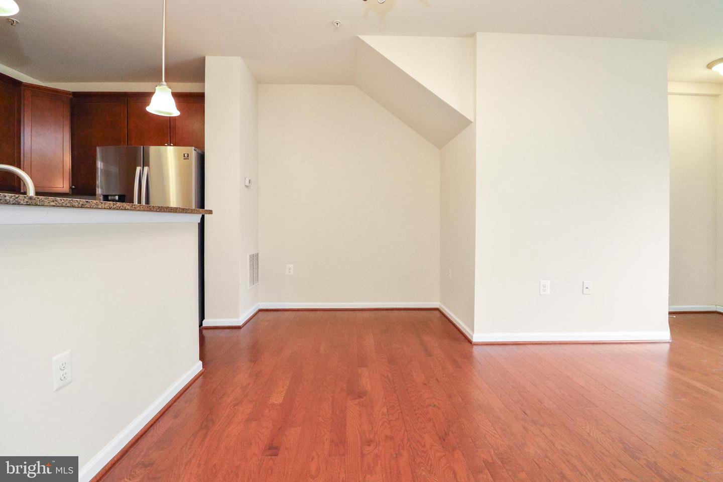 43520 Stonecliff Ter Property Photo 21