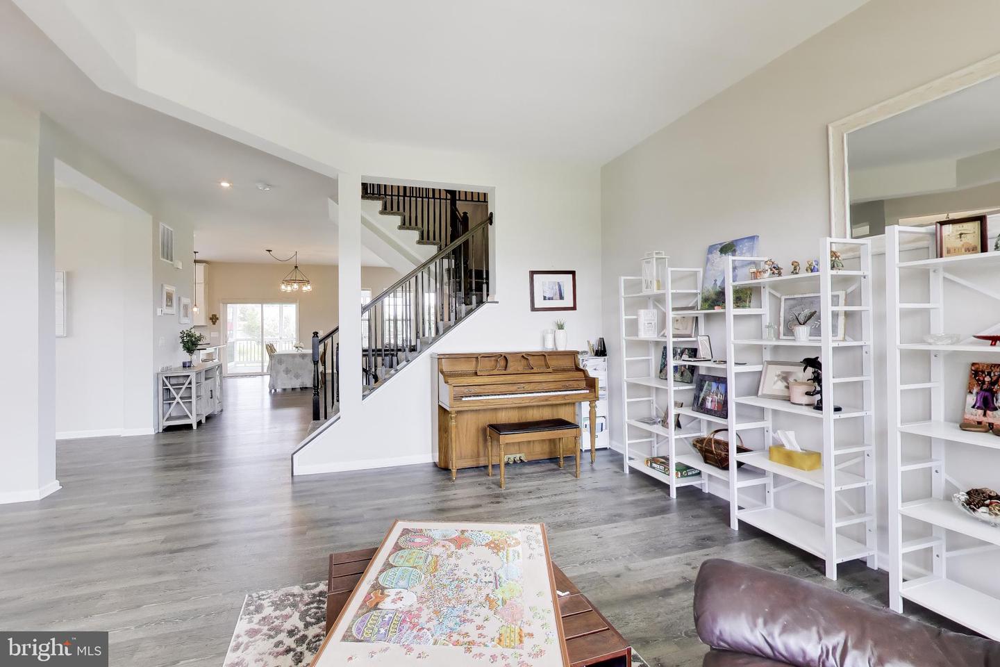 40982 White Clover Ln Property Photo 11
