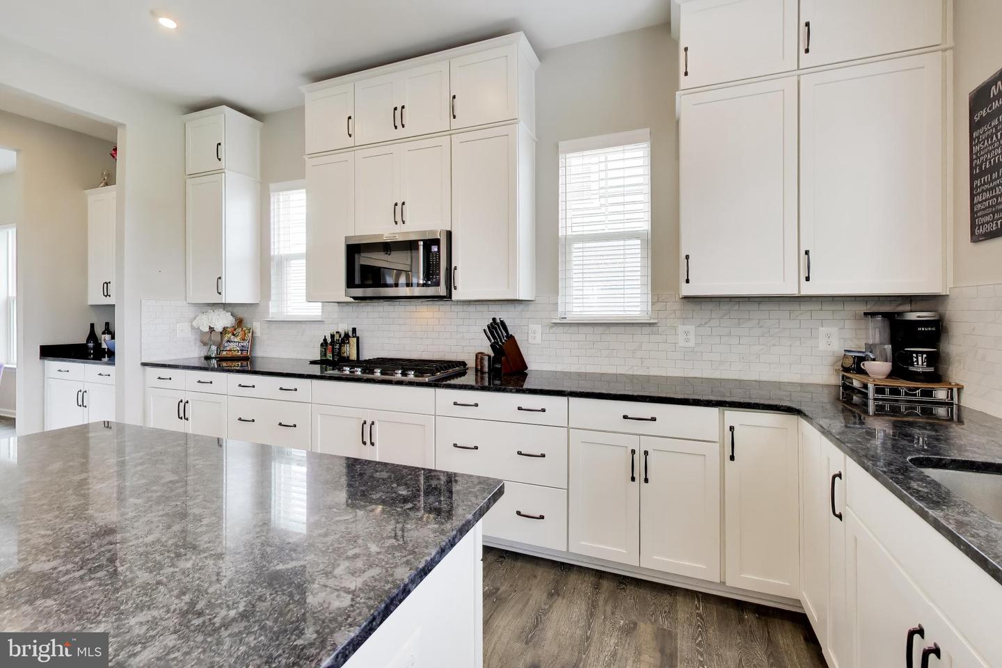 40982 White Clover Ln Property Photo 16