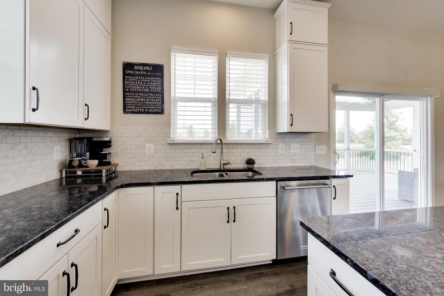 40982 White Clover Ln Property Photo 18