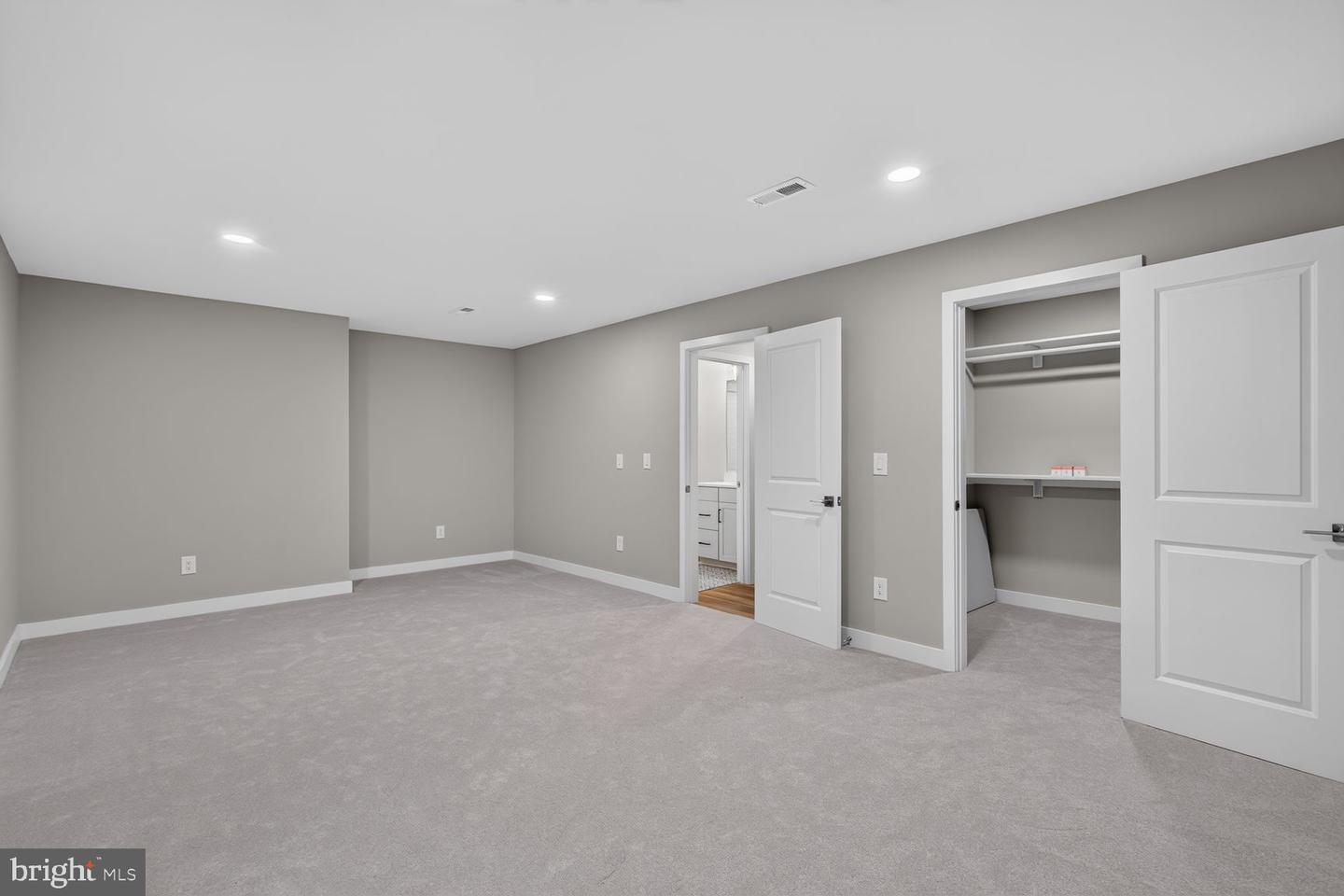 109 Philokalia St Se Property Photo 23
