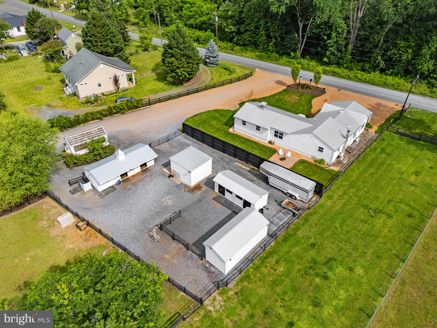35327 Snake Hill Rd Property Photo 31
