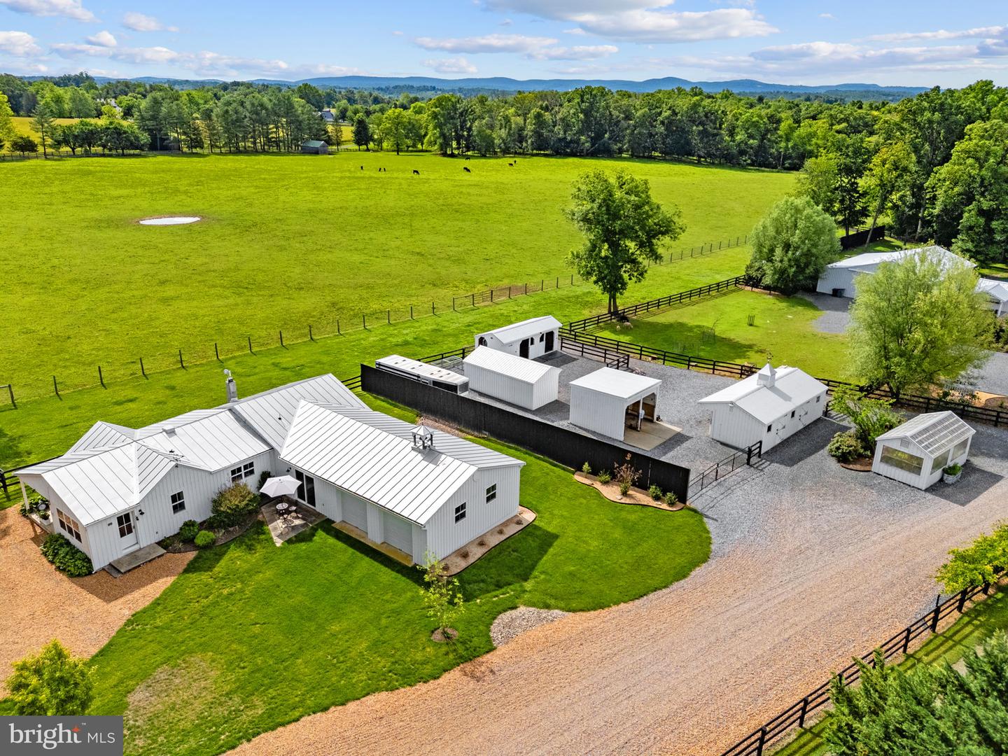35327 Snake Hill Rd Property Photo 34