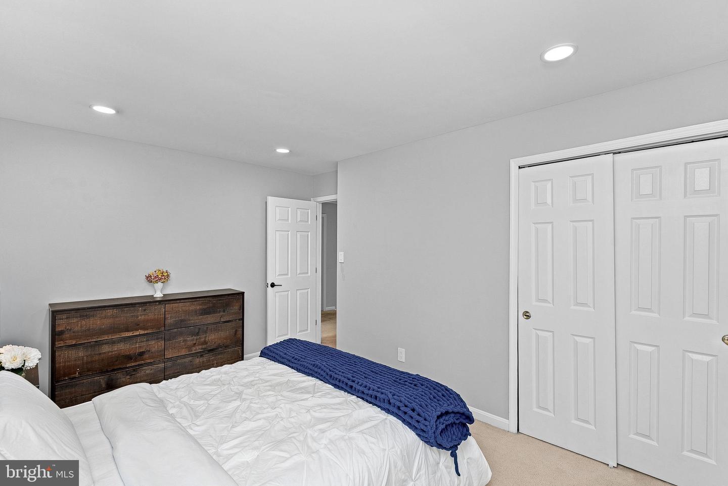 20358 Flushing Meadows Ct Property Photo 33