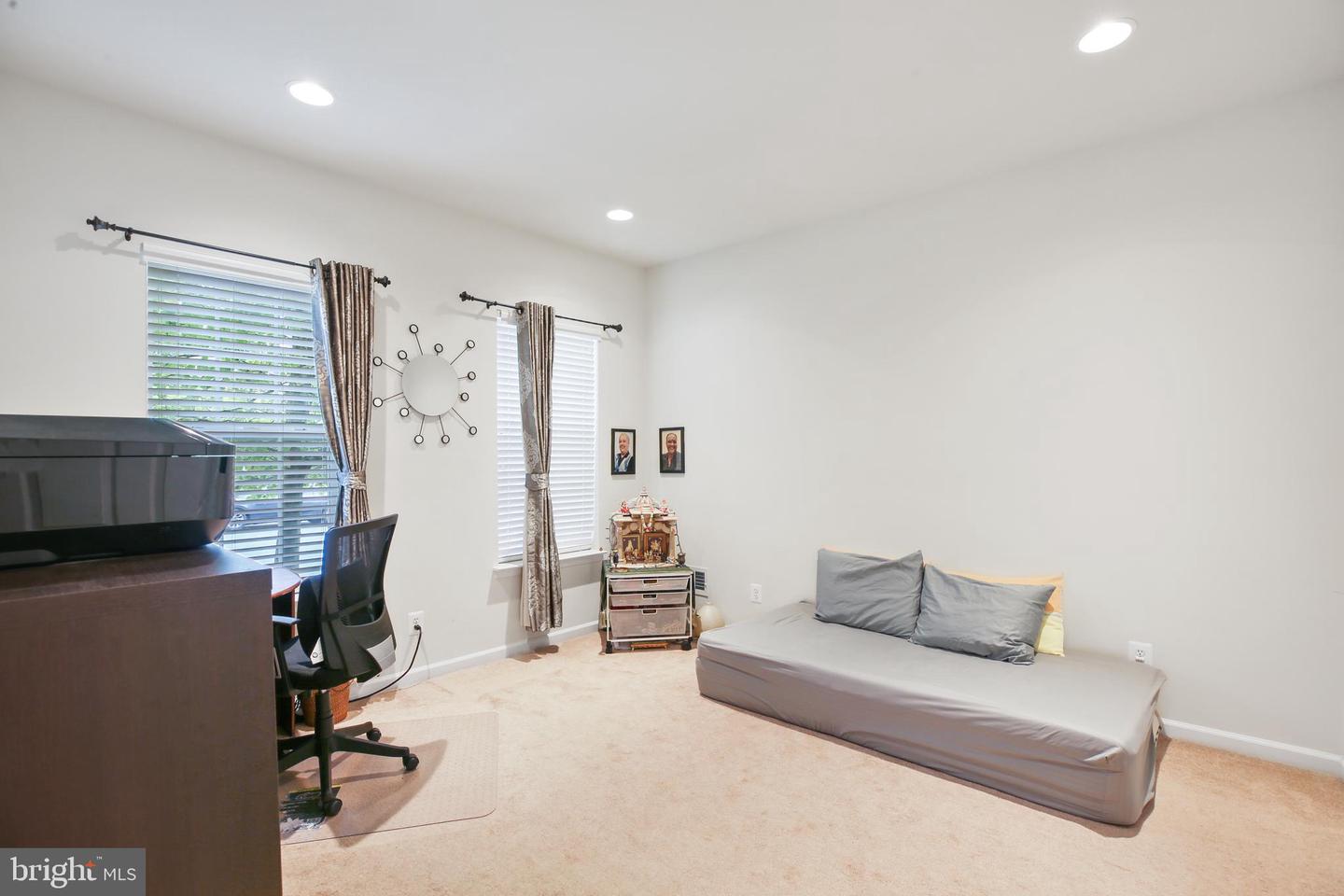 25501 Amber Gate Ter Property Photo 25