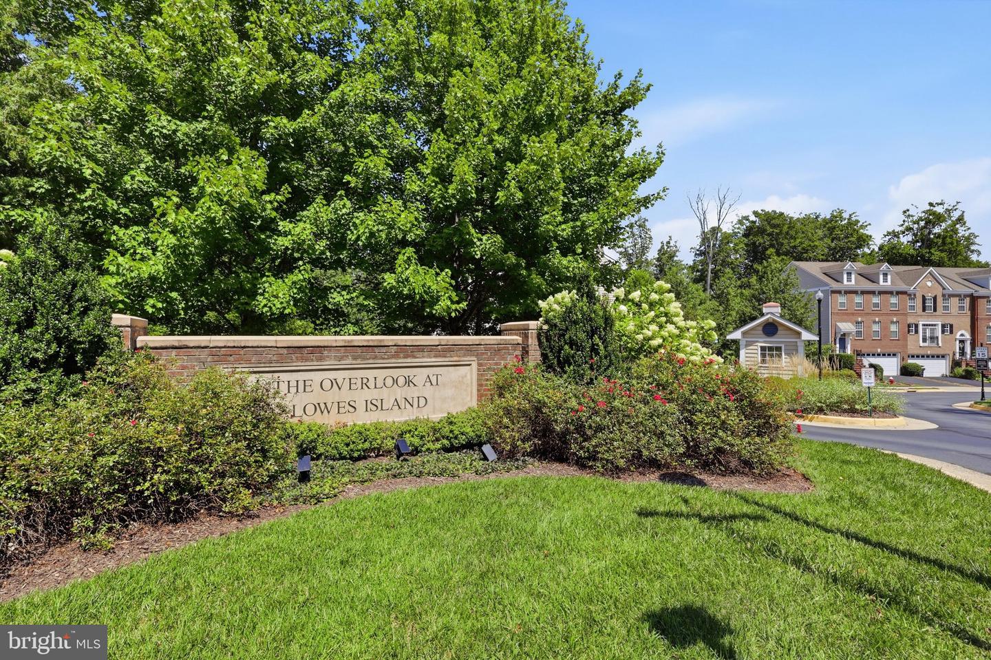 20200 Center Brook Sq Property Photo 36
