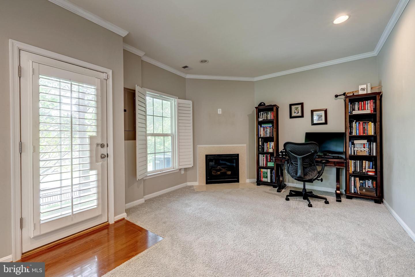 22739 Balduck Ter Property Photo 5