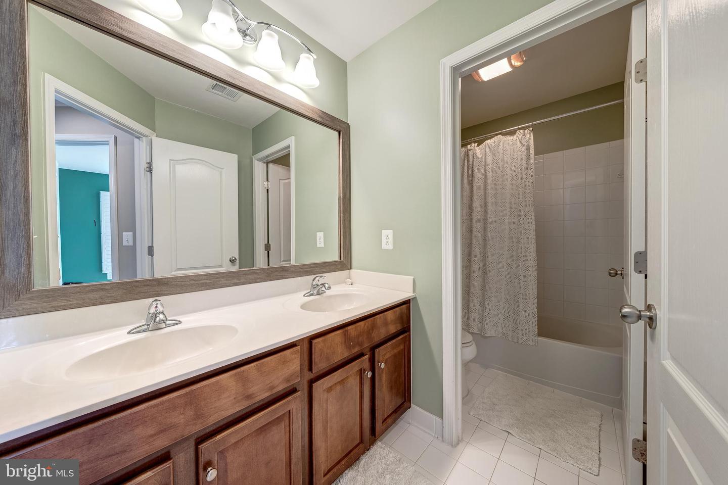 22739 Balduck Ter Property Photo 28