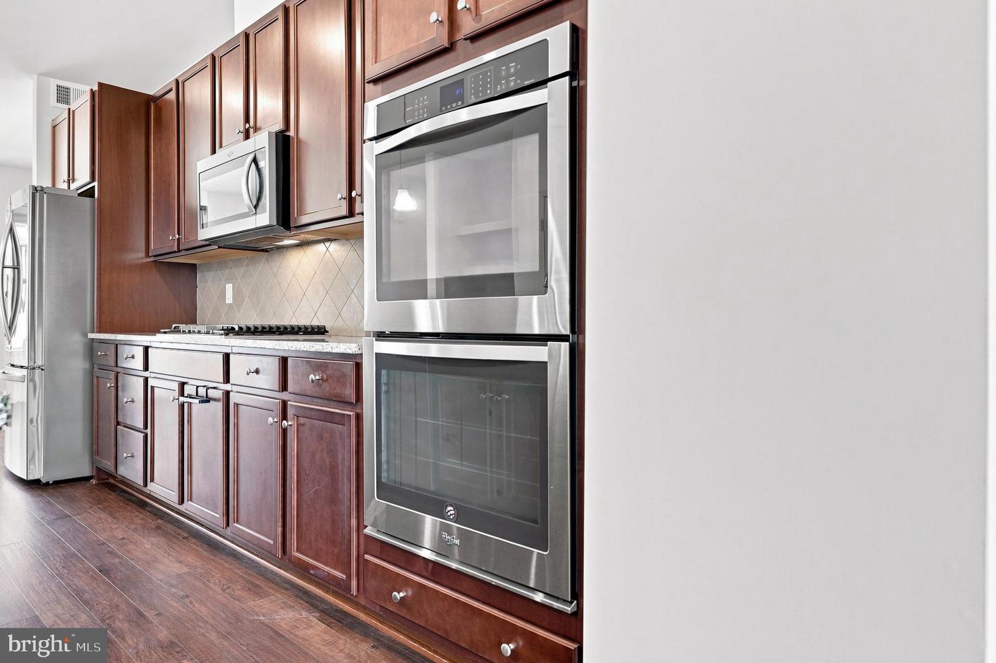 43433 Robey Sq Property Photo 25