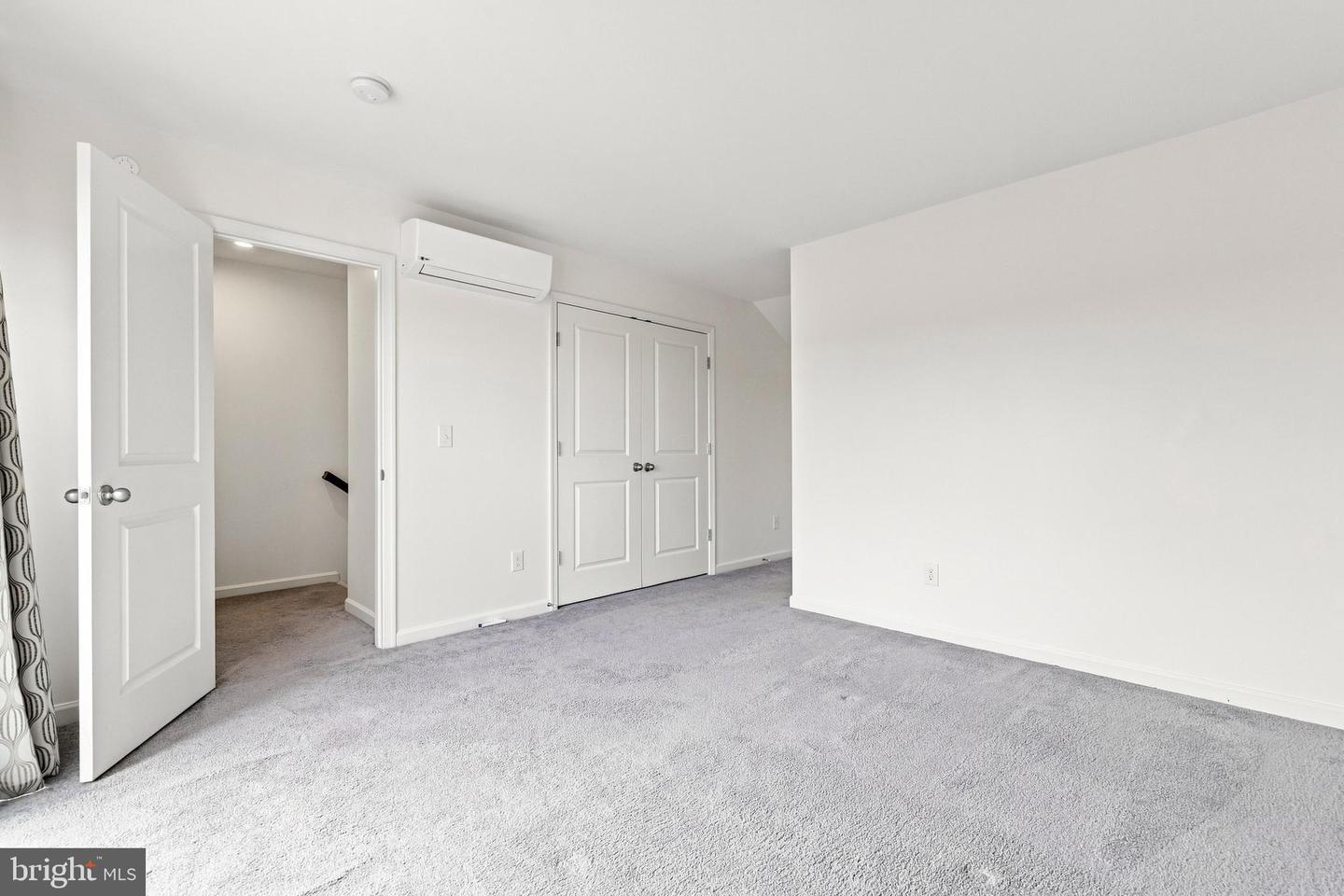 43433 Robey Sq Property Photo 51