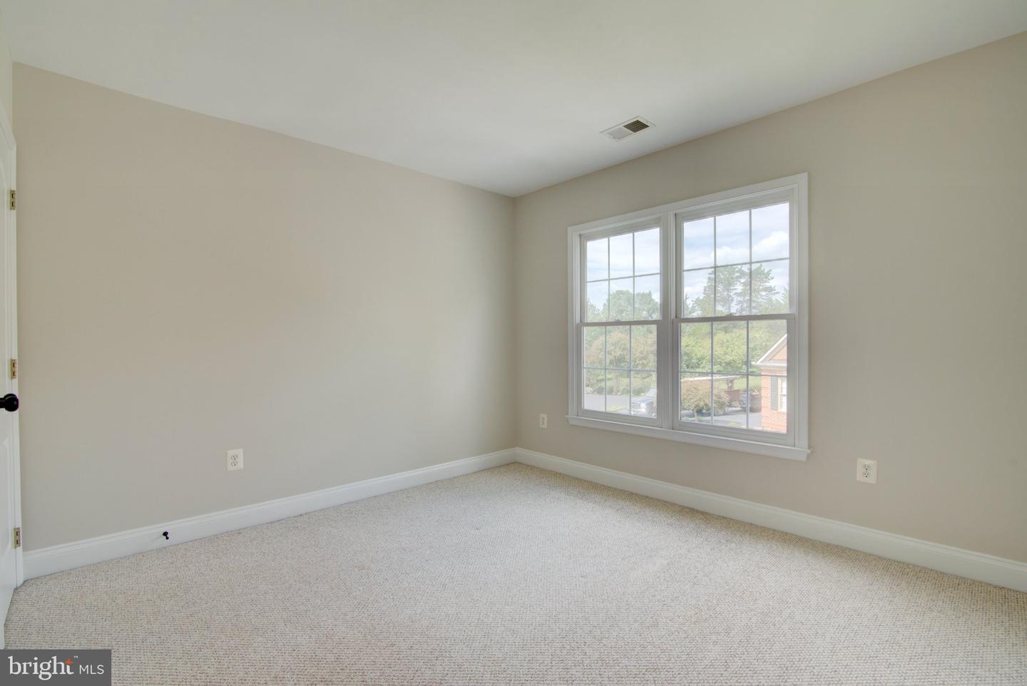 43242 Mission Hills Way Property Photo 18