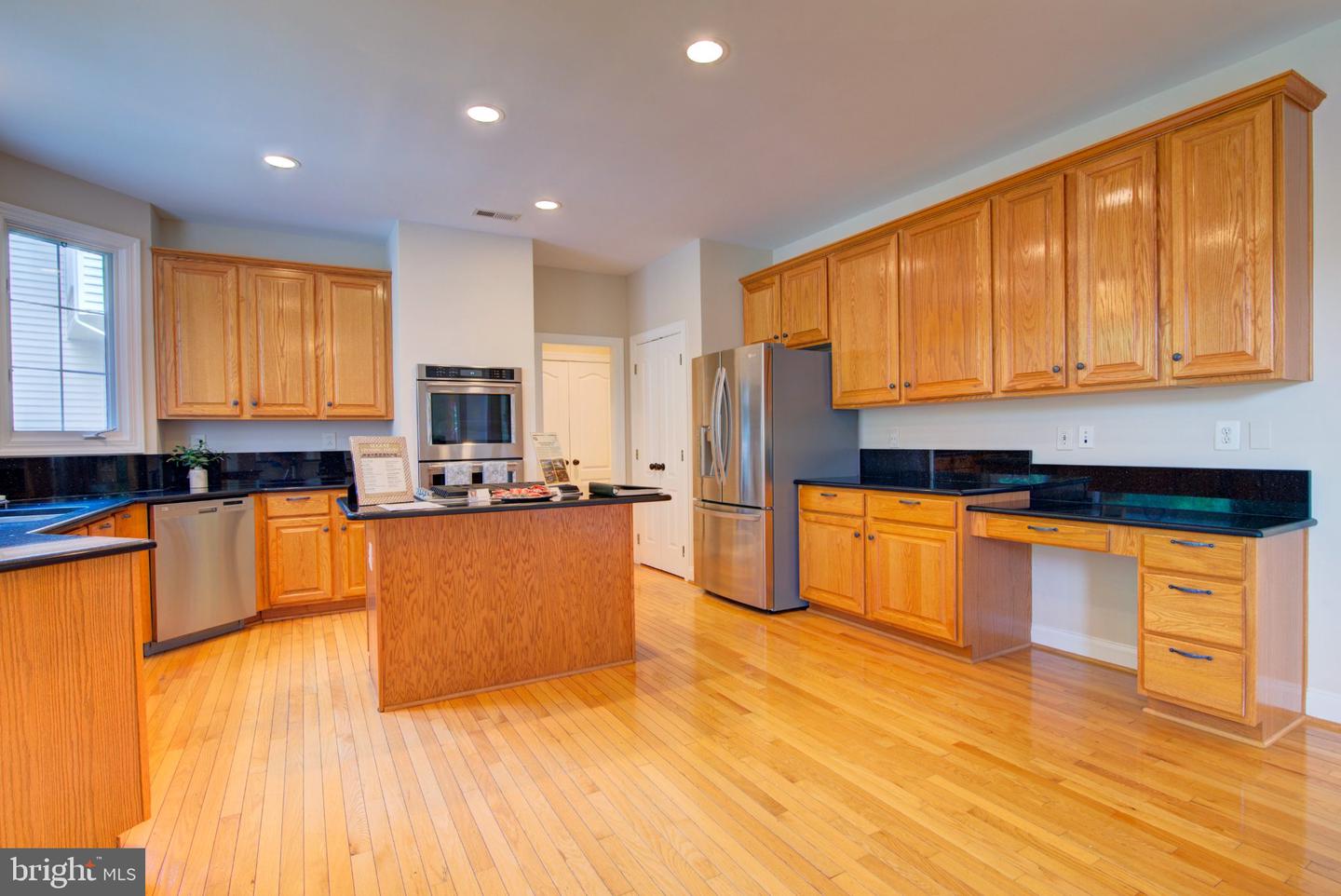 43242 Mission Hills Way Property Photo 37