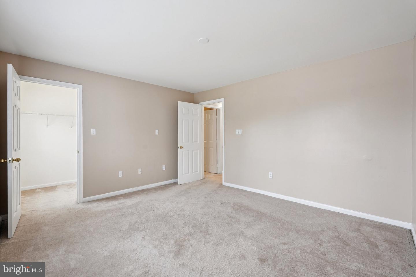 20590 Cornstalk Ter #202 Property Photo 23