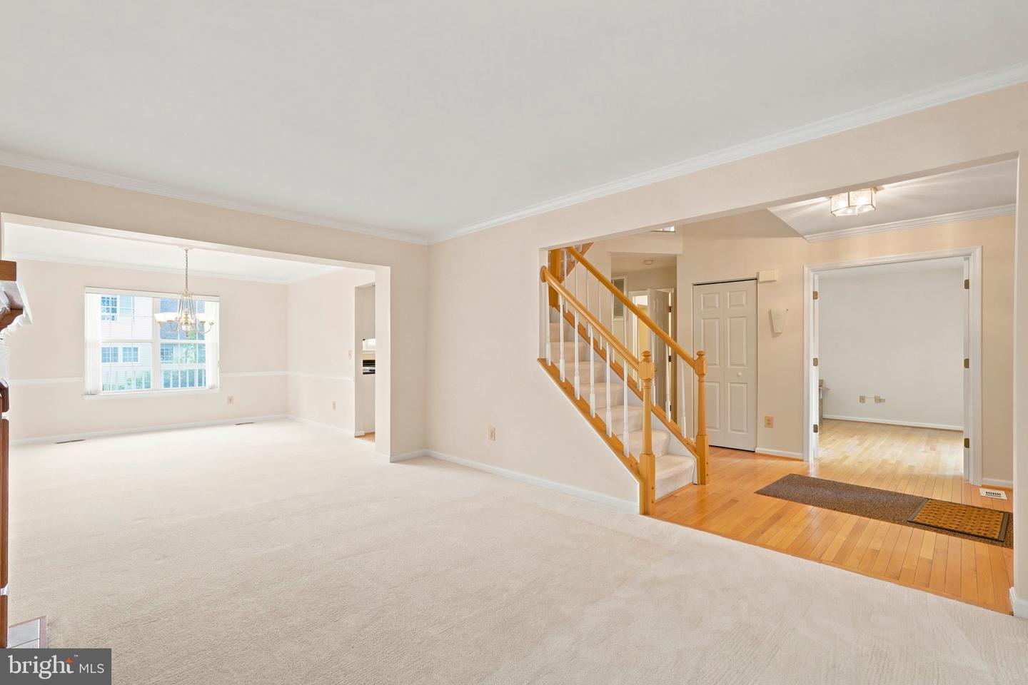 219 Foxborough Dr Sw Property Photo 8