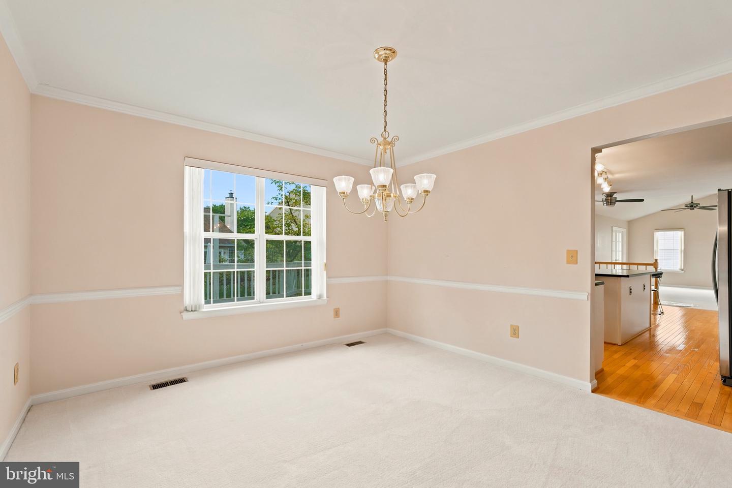 219 Foxborough Dr Sw Property Photo 11