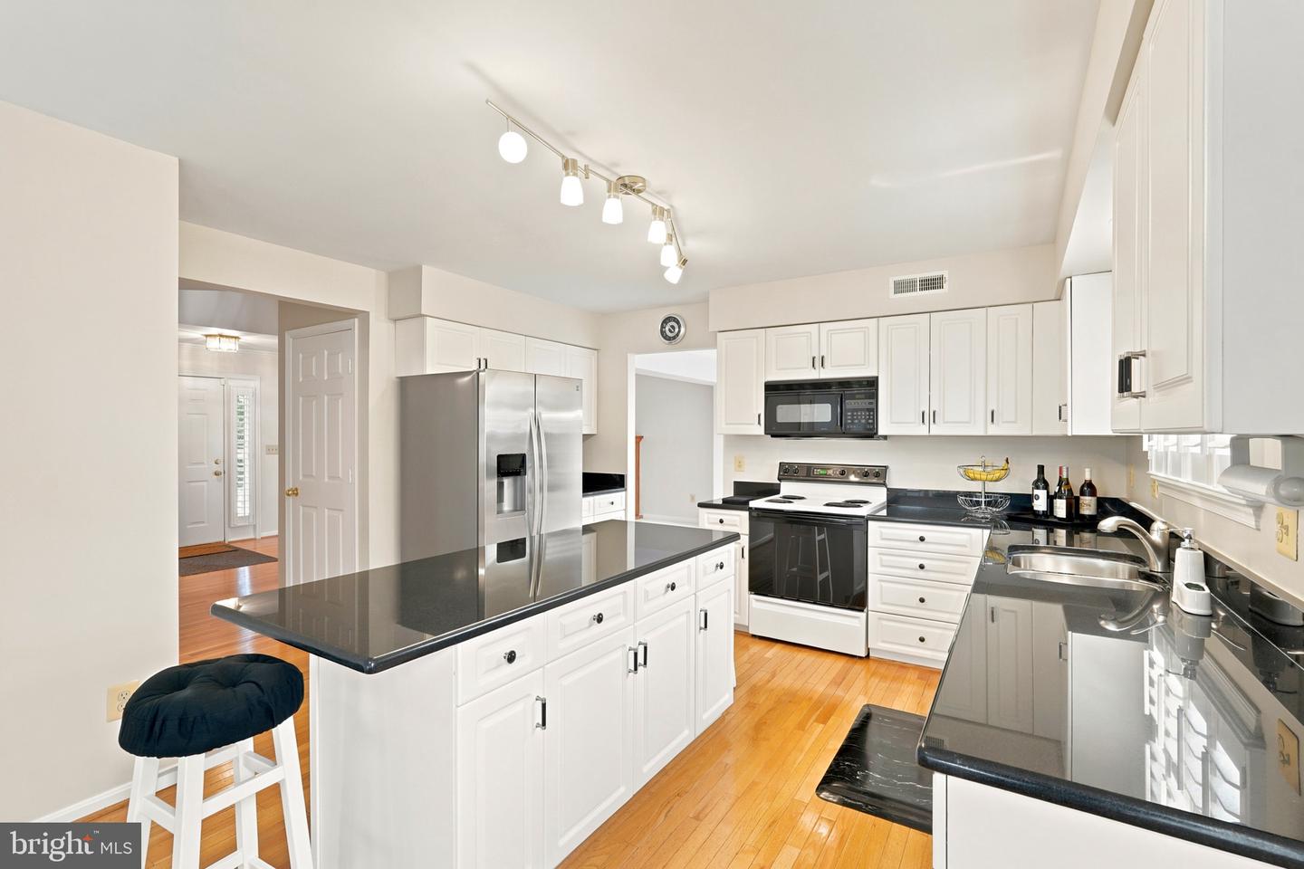 219 Foxborough Dr Sw Property Photo 13