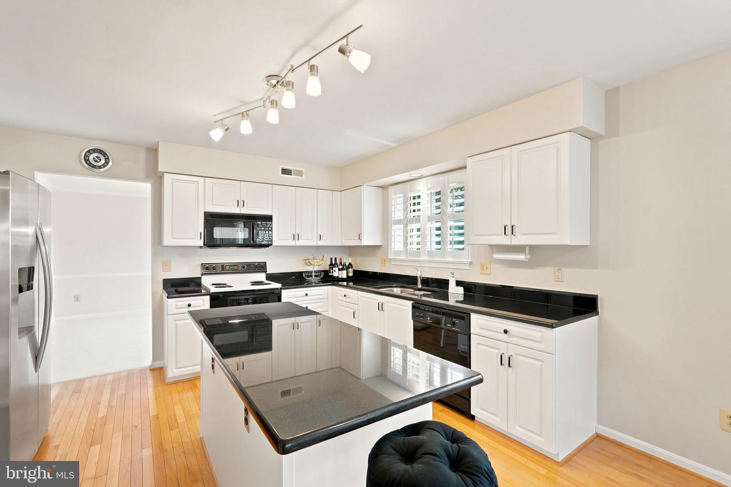219 Foxborough Dr Sw Property Photo 17